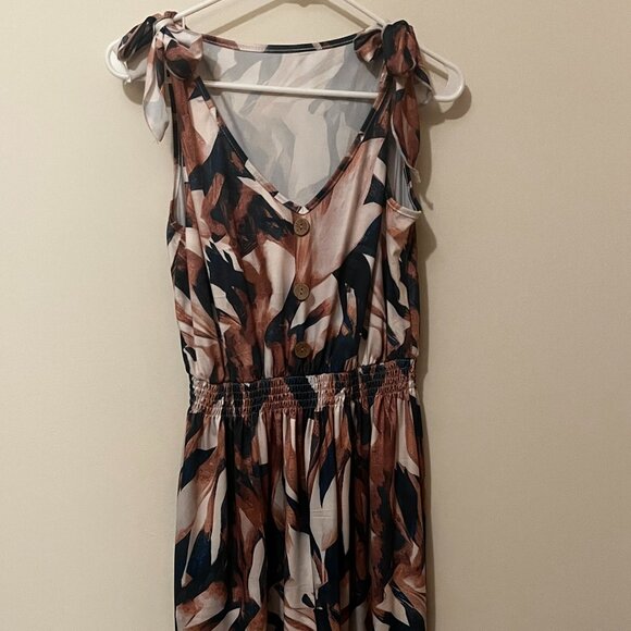 SHEIN Dresses & Skirts - GENTLY USED} Shein Multicolor Sun Dress, Size M
